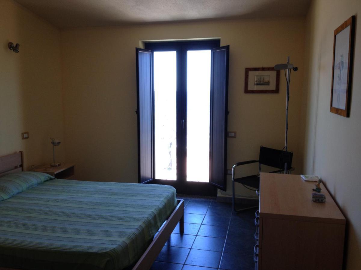 Casa Con Terrazza Fronte Mare Villa Santa Lucia  Buitenkant foto