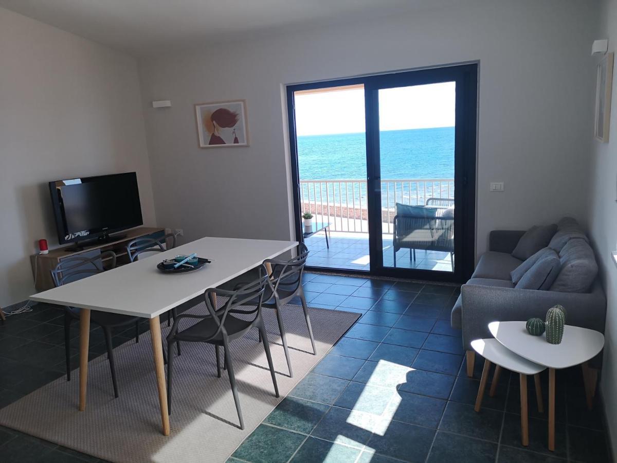 Casa Con Terrazza Fronte Mare Villa Santa Lucia  Buitenkant foto