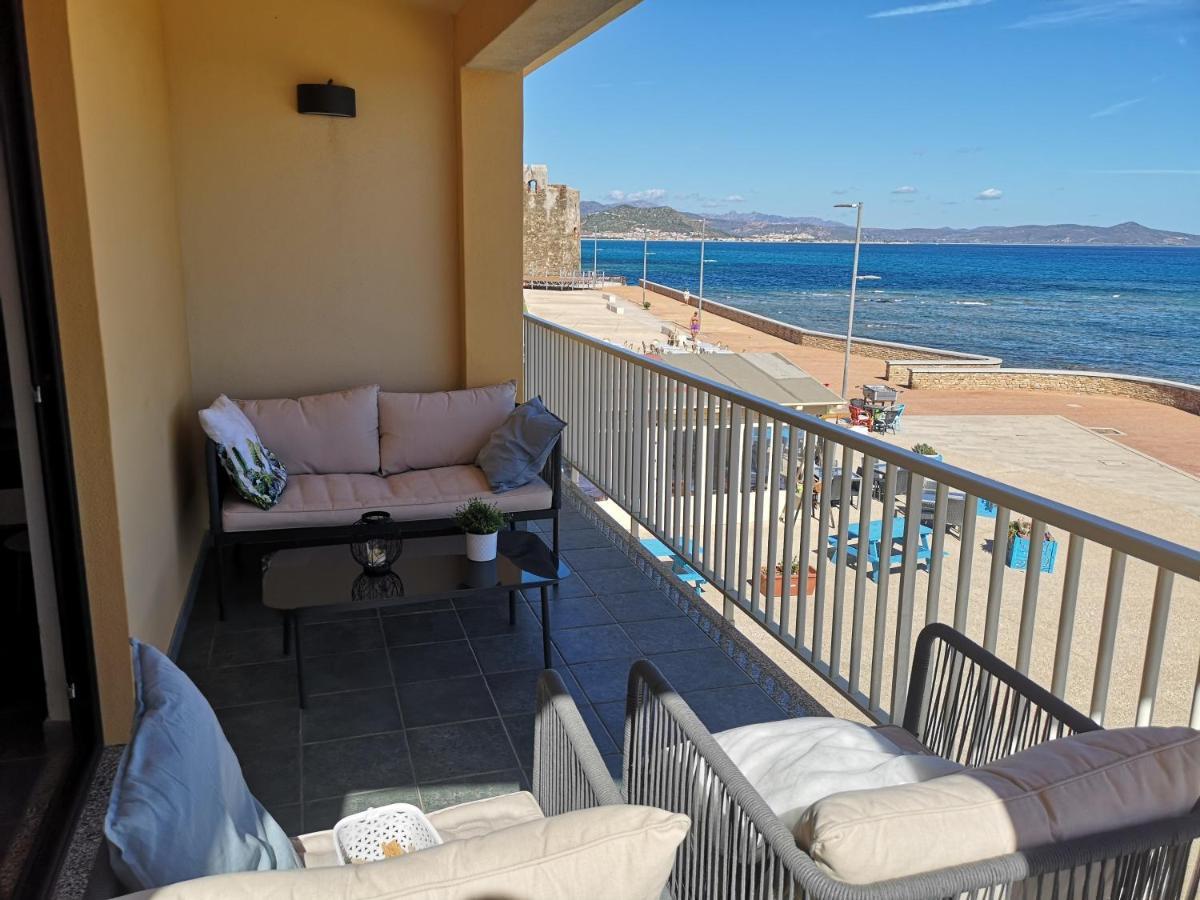 Casa Con Terrazza Fronte Mare Villa Santa Lucia  Buitenkant foto