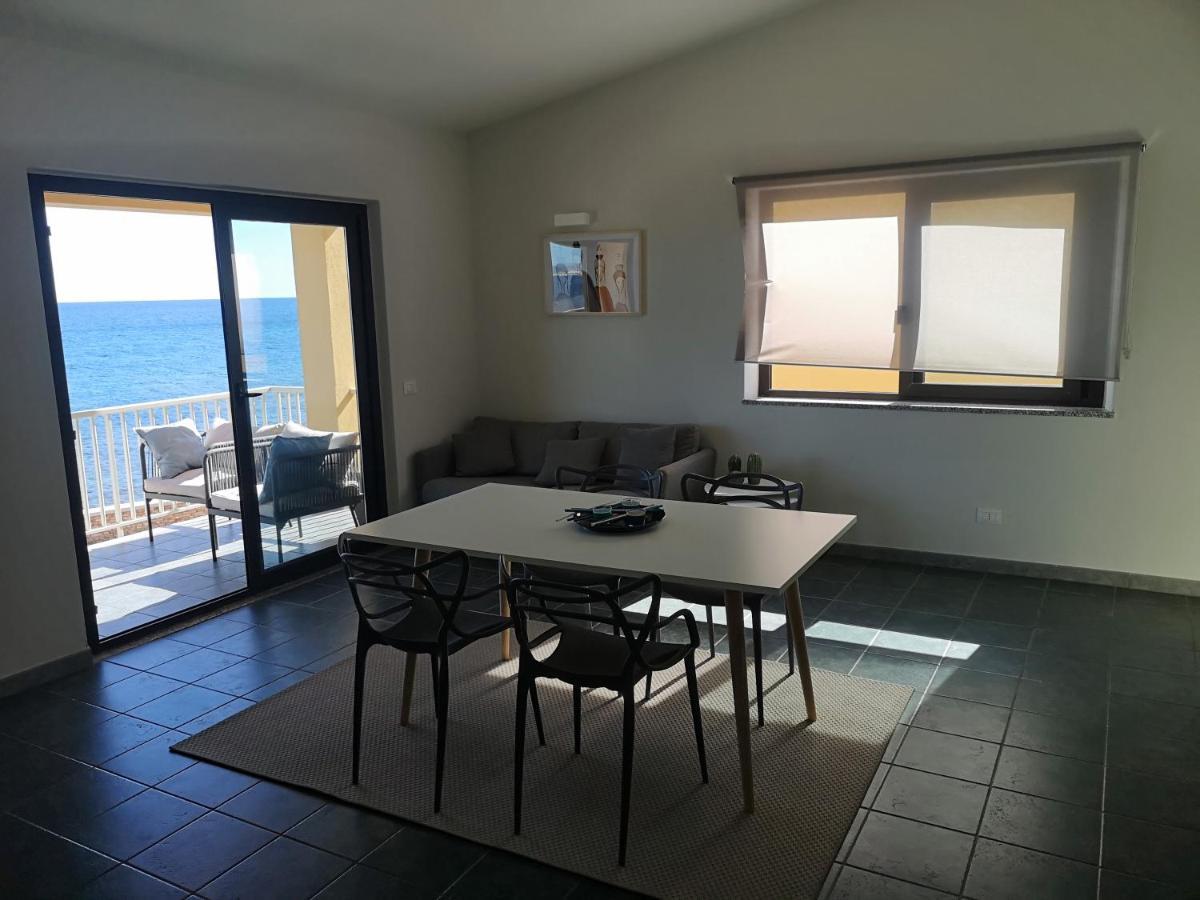 Casa Con Terrazza Fronte Mare Villa Santa Lucia  Buitenkant foto
